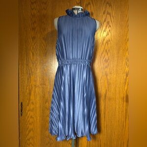 DKNY Elegant Blue Pleated Midi Dress - size 8